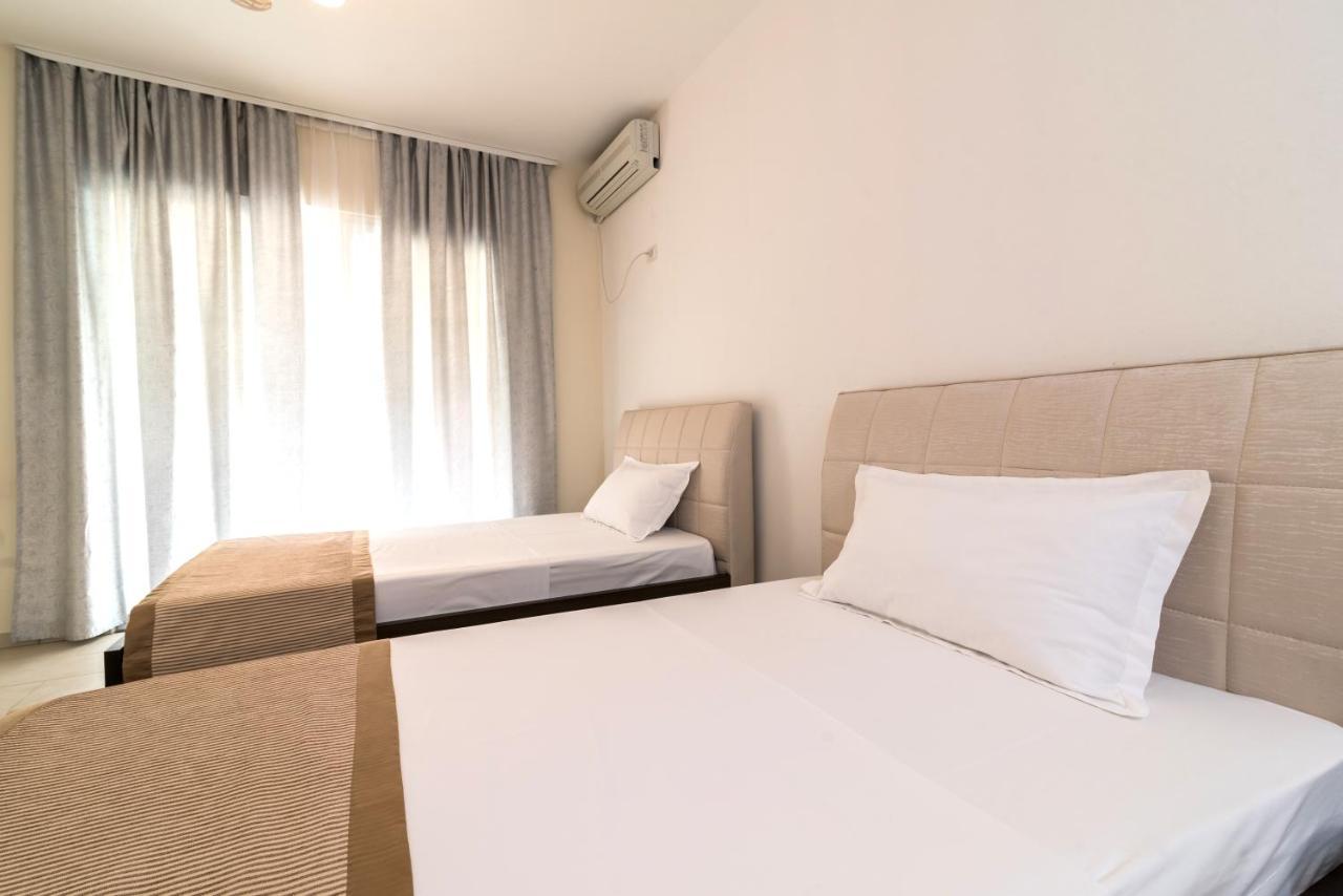 Rafaelo Resort Shëngjin 外观 照片