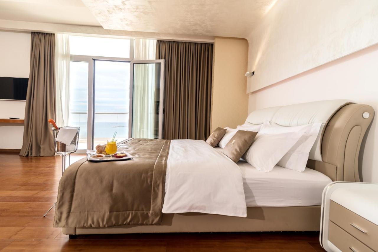 Rafaelo Resort Shëngjin 外观 照片