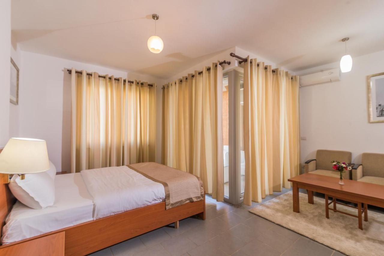 Rafaelo Resort Shëngjin 外观 照片