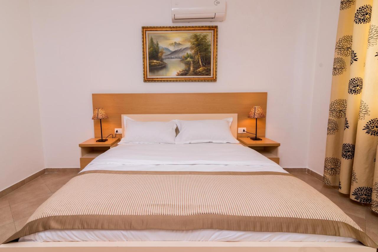 Rafaelo Resort Shëngjin 外观 照片