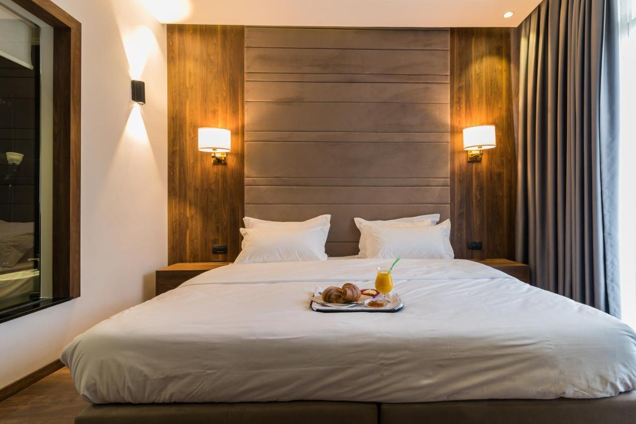 Rafaelo Resort Shëngjin 外观 照片